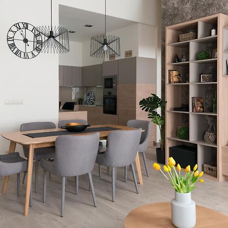 Colton Budapest Paulay Apartments المظهر الخارجي الصورة