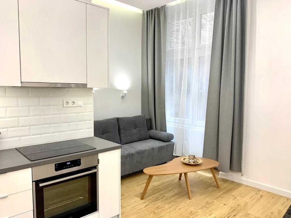 Colton Budapest Paulay Apartments المظهر الخارجي الصورة