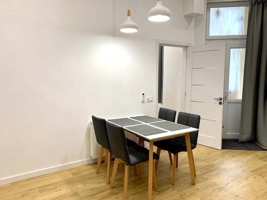Colton Budapest Paulay Apartments المظهر الخارجي الصورة