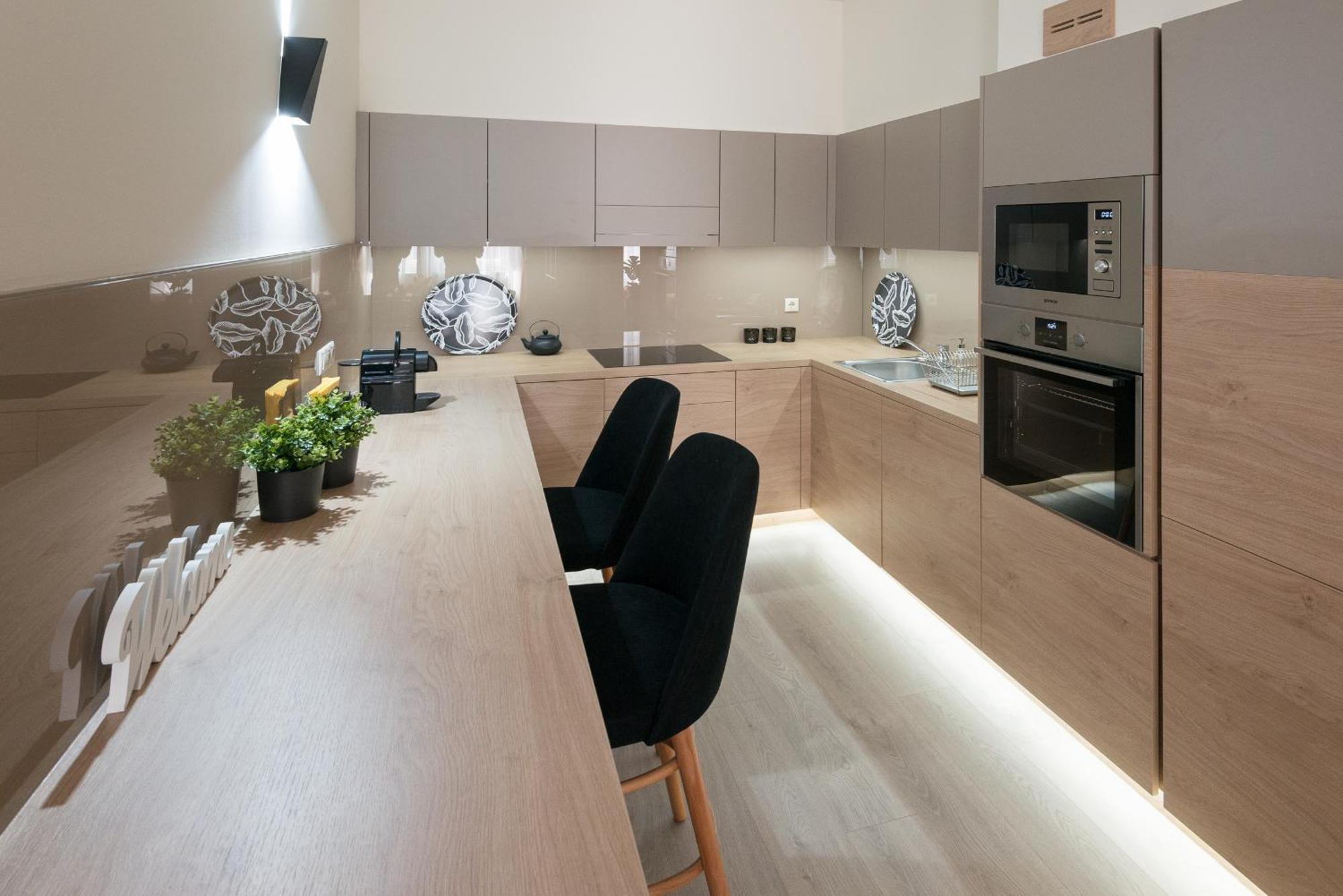 Colton Budapest Paulay Apartments المظهر الخارجي الصورة